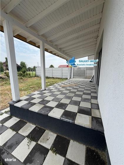 Casă cu 4 camere cu Teren 500 Mp în Domnești