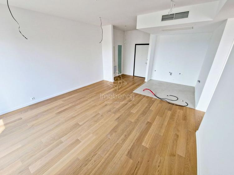 Apartament cu 2 camere semidecomandat în Barbu Văcărescu