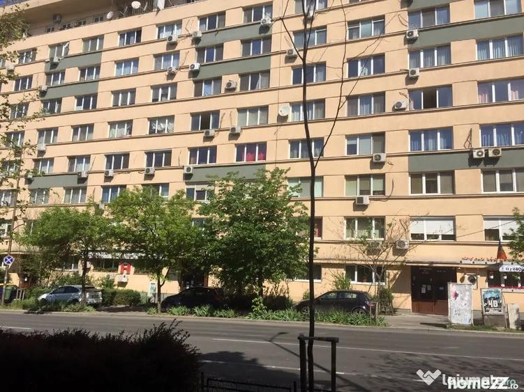 Apartament cu 2 camere semidecomandat în Calea Victoriei