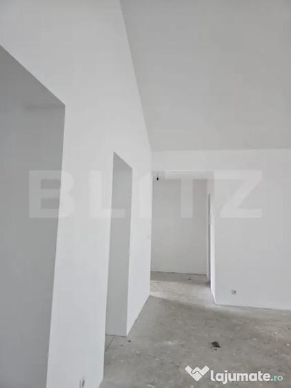 Casă cu 3 camere cu Teren 600 Mp în Mărtinești