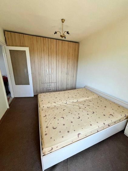 Apartament cu 2 camere decomandat în Solidarității
