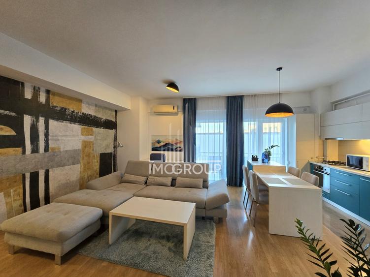 Apartament cu 2 camere semidecomandat, mobilat în Central