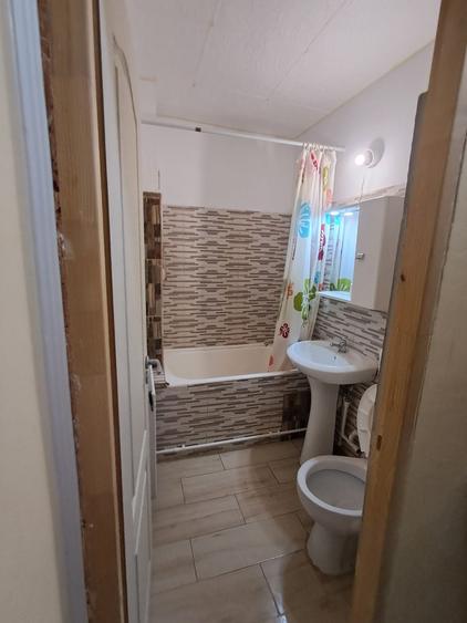 Apartament cu 2 camere semidecomandat în Obor