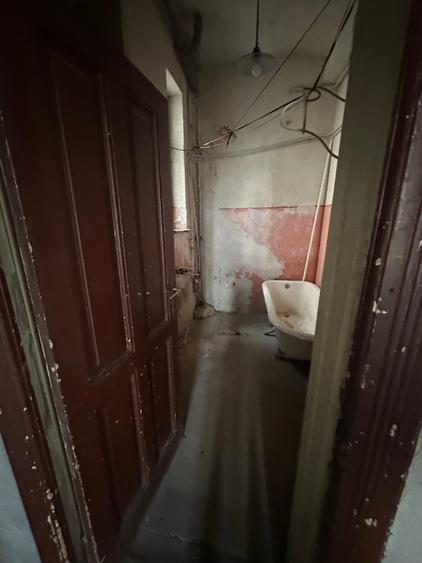 Basarab - 4 minute metrou - Apartament 3 camere - confort 1 sporit - 80 mp - 22