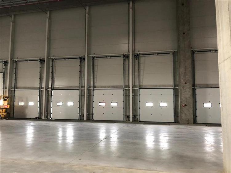Spațiu industrial, de 5,500 mp, în Ștefăneștii de Jos