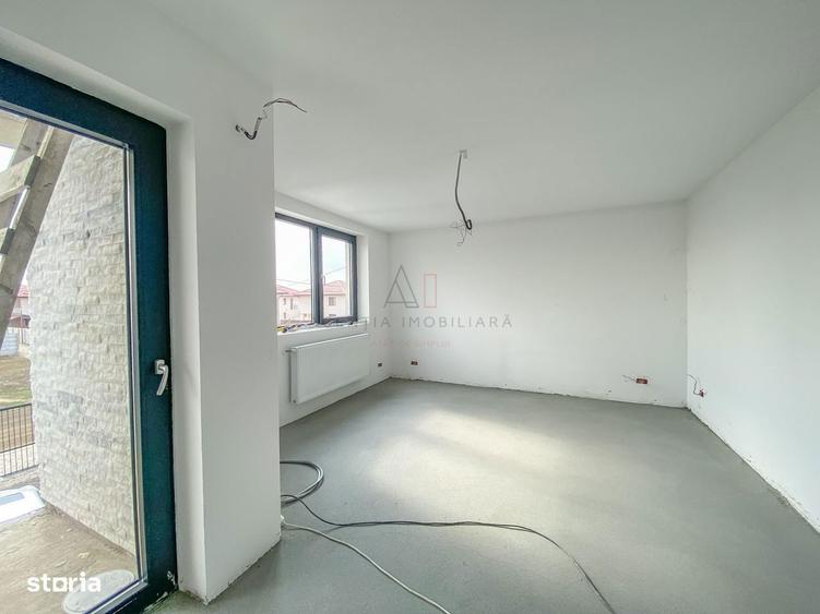 Casă cu 5 camere cu Teren 1000 Mp în Dragomirești-Vale