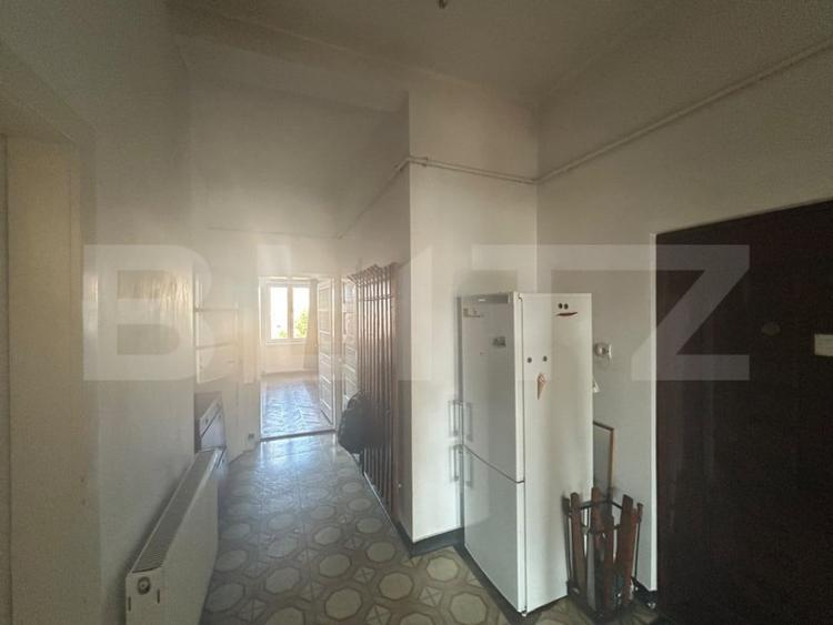 Apartament 2 camere, decomandat, 74 mp - Ultracentral - 1