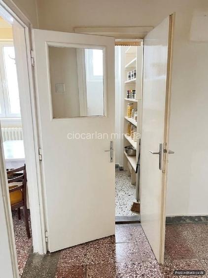 APARTAMENT 4 camere zona Pta Unirii la 213.990 euro