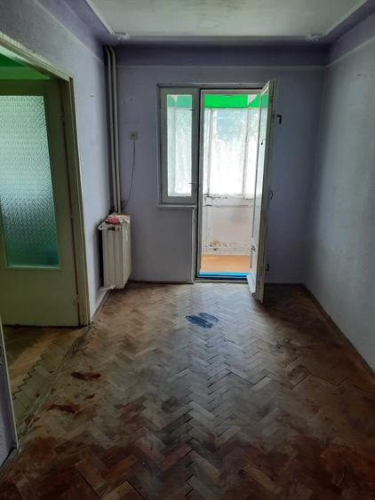 Apartament cu 2 camere nedecomandat în Alexandru cel Bun