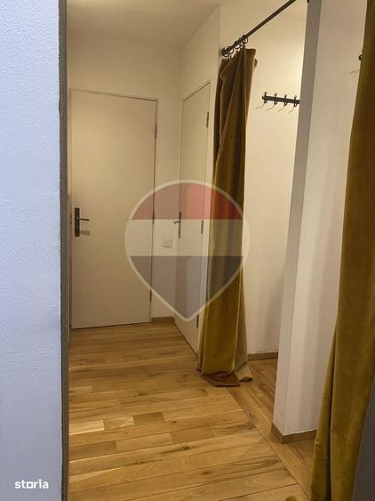Apartament cu 4 camere decomandat în Dacia