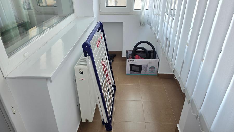 Inchiriez apartament 1 camera decomandat  Deva, Pietroasa (Bl. Mintiei) et 3 - 9