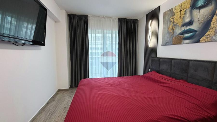 Apartament cu 2 camere decomandat, mobilat în Tractorul