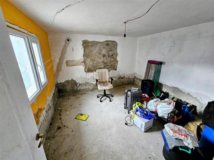 Casă cu 2 camere cu Canalizare în Brăilița