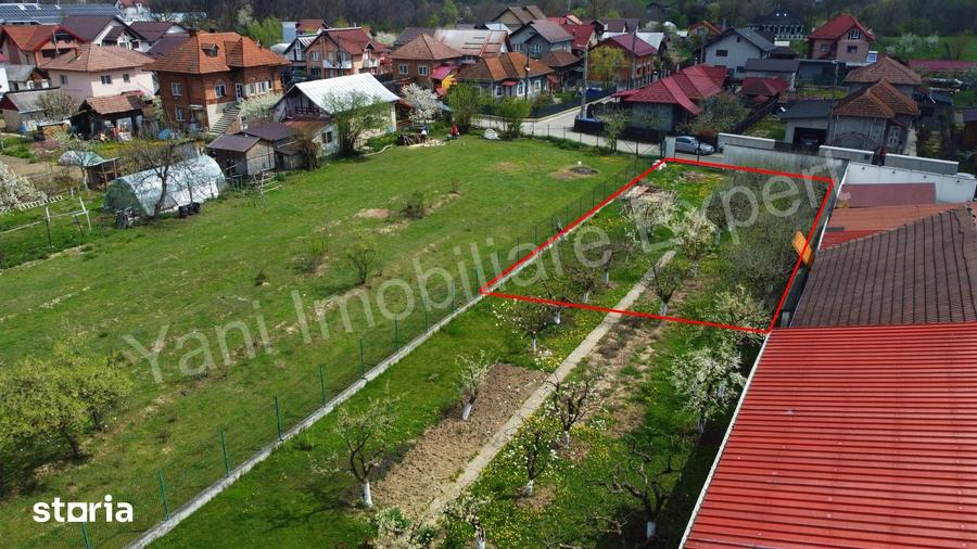 Teren de 590 mp, în Central