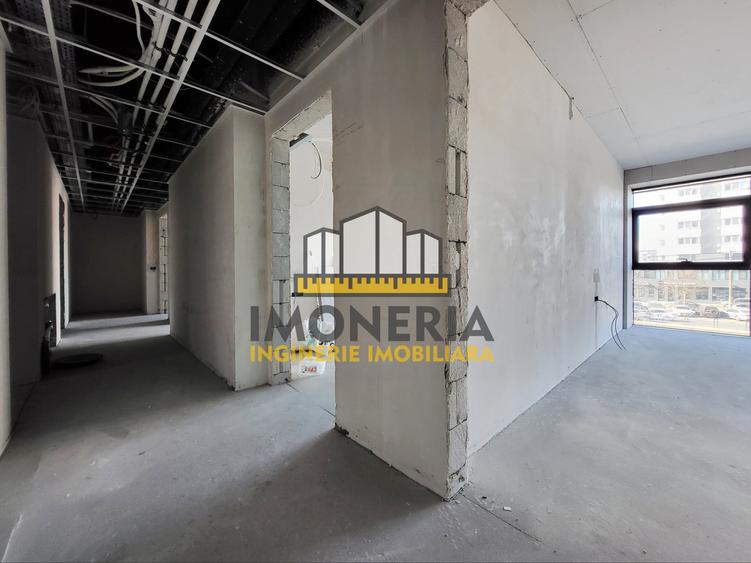 Spațiu comercial, de 150.25999450684 mp, în Mihai Bravu