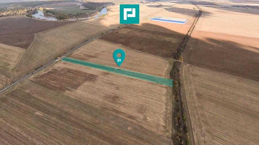 Teren agricol extravilan de 15000 mp, în Zădăreni