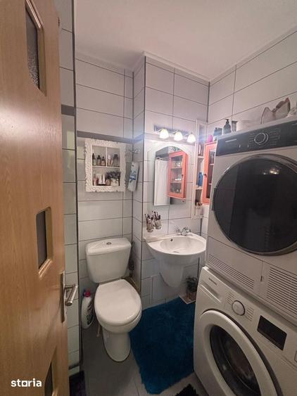Apartament cu 3 camere decomandat în Dâmbu Pietros