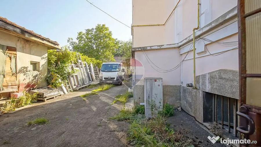 Spațiu comercial, de 120 mp, în Central