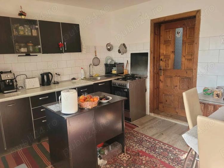 Casă cu Teren 5200 Mp în Băiculești