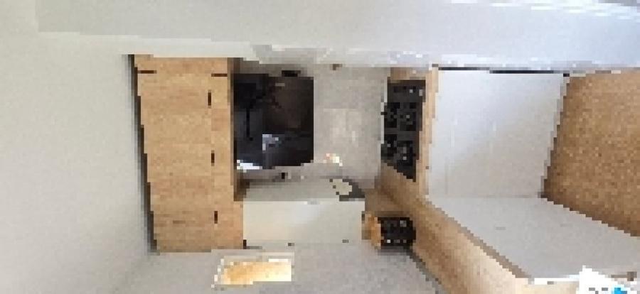 Apartament cu 3 camere decomandat în Tractorul