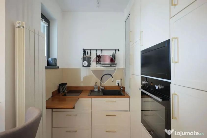 Apartament cu 2 camere decomandat în Ultracentral
