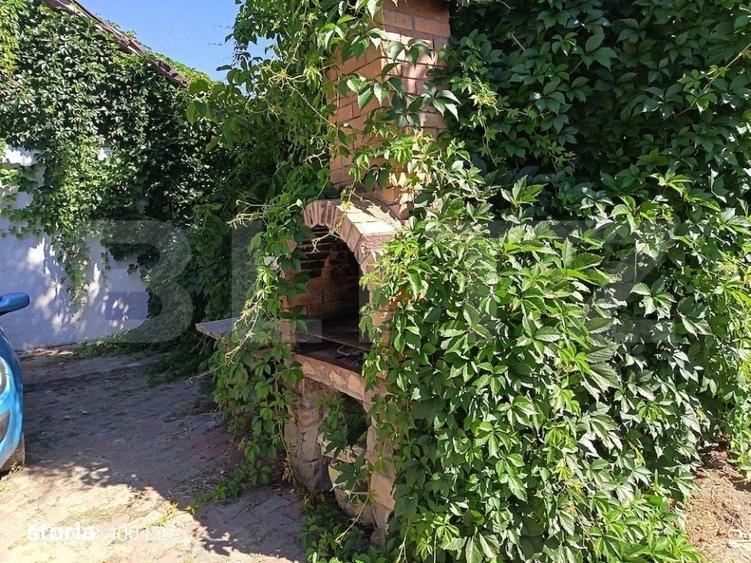 Casa in Bran, ideala pentru pensiune sau casa de vacanta - 1