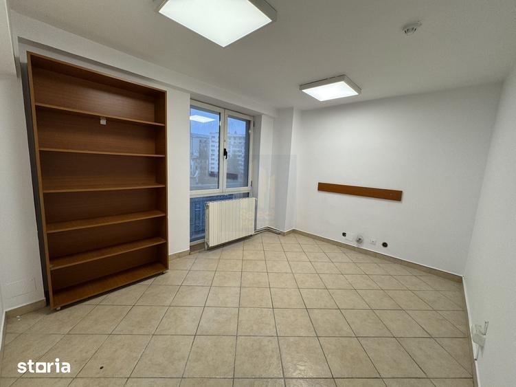 Spațiu comercial, de 98.65 mp, în Națiunile Unite