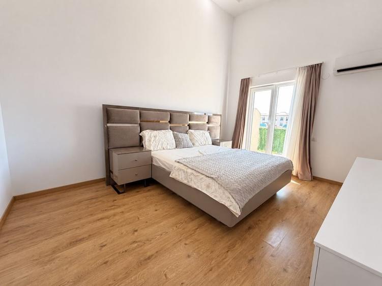 Apartament cu 3 camere decomandat în Ștefăneștii de Jos
