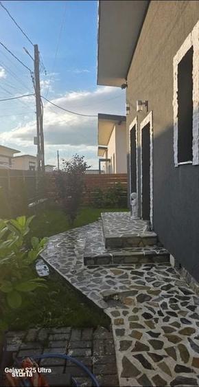 Casă cu 4 camere cu Teren 130 Mp în Bârnova