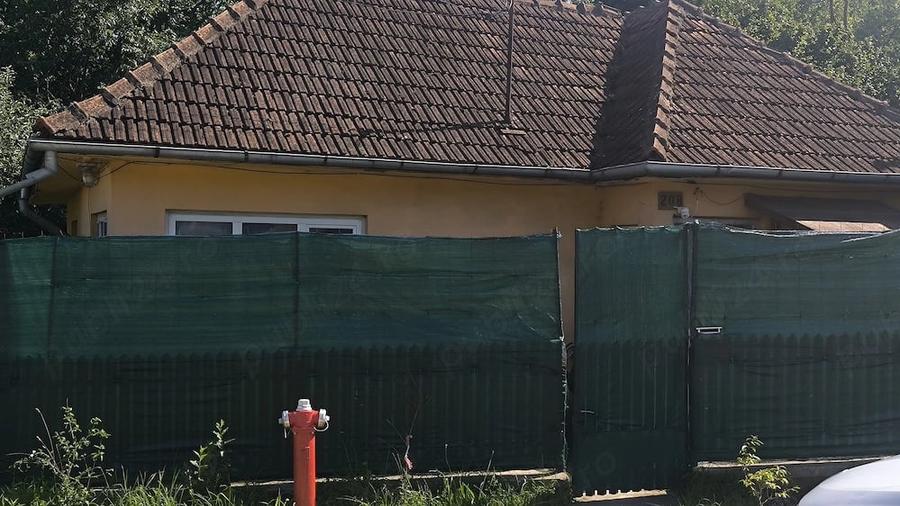 Casă cu Teren 480 Mp în Central