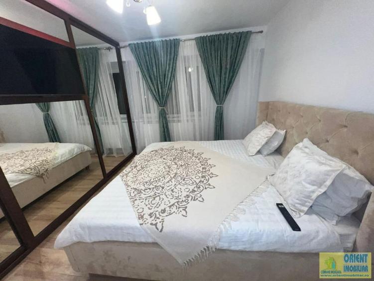 Tomis Nord, Ciresica, de vanzare, 2 camere, gaze, mobilat, renovat - 4