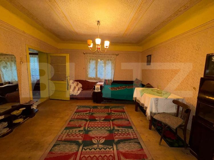 Casă individuală cu 3 camere cu Teren 489 Mp în Brad