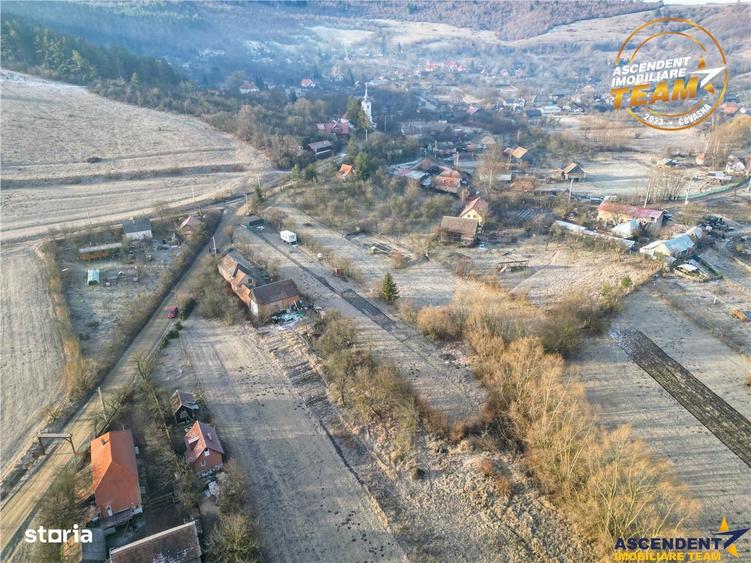 Teren de 1120 mp, în Boroșneu Mare