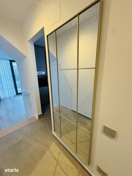 Casă cu 4 camere cu Teren 310 Mp în Tunari