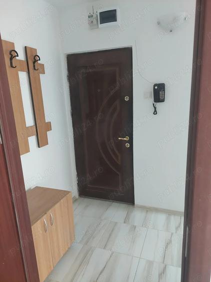 Apartament cu 2 camere semidecomandat în Brazda lui Novac
