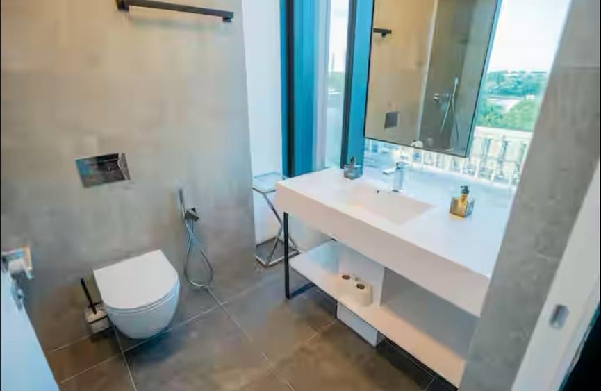 Apartament cu 3 camere decomandat, mobilat în Floreasca