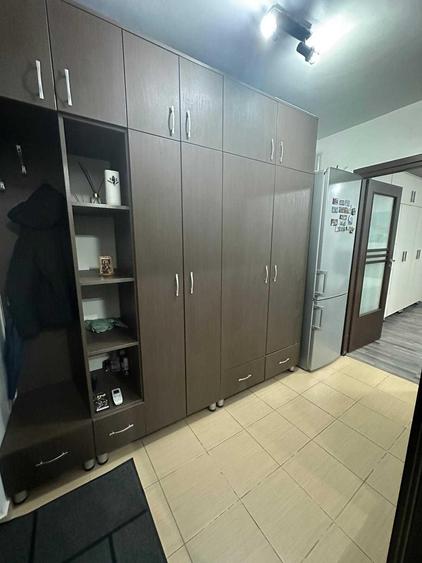 Garsonieră decomandată în Păcii