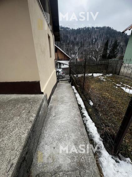 Duplex cu 3 camere cu Canalizare în Central