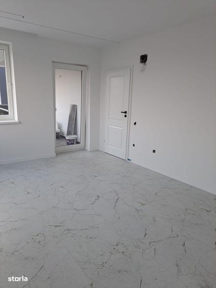 Casă cu 4 camere în Oncea