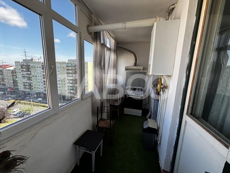 Apartament cu 2 camere semidecomandat, mobilat în Mihai Viteazul