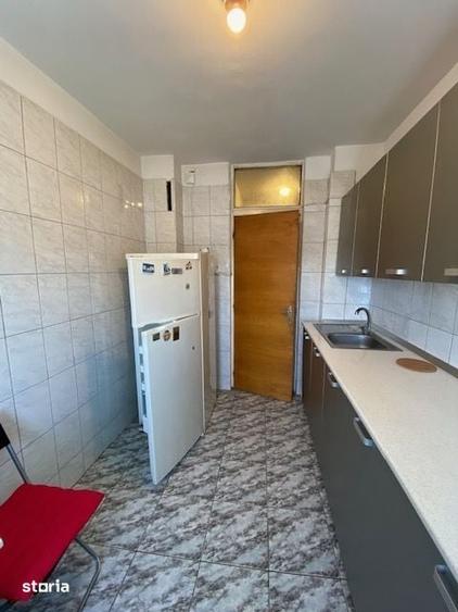 Apartament cu 2 camere decomandat în Tei