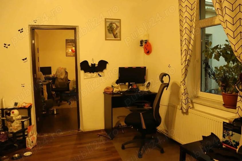 Casă cu 4 camere cu Teren 500 Mp în Central