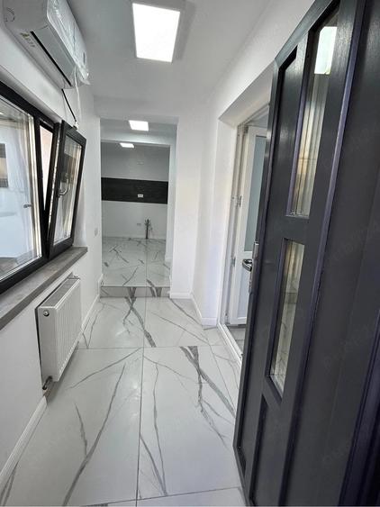 Casă cu 4 camere cu Teren 80 Mp în Central