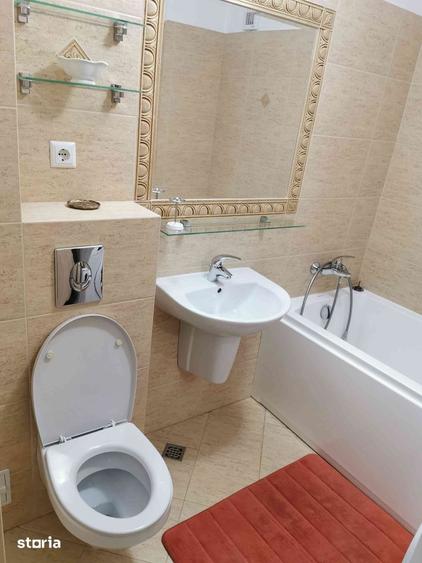 Apartament cu 2 camere decomandat, mobilat în Tractorul