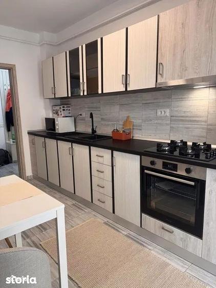 Apartament cu 2 camere decomandat, mobilat în Metalurgiei