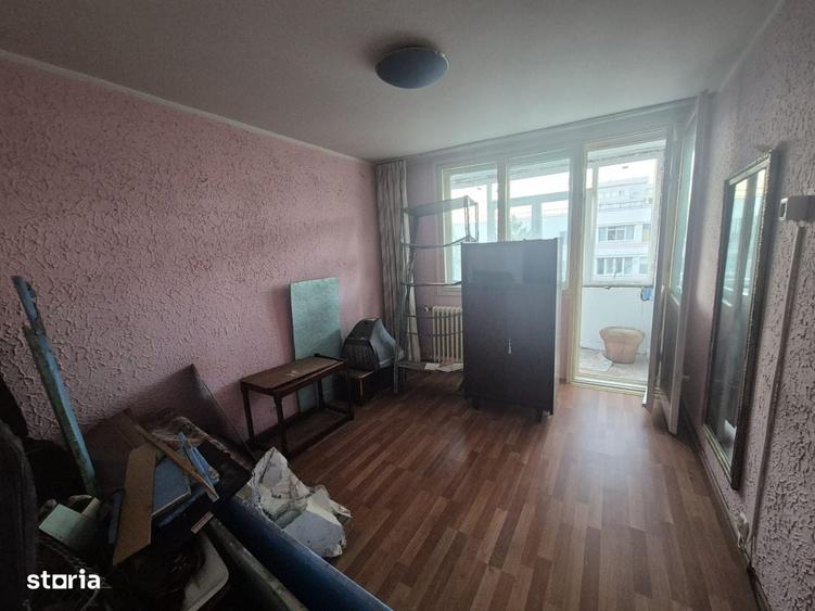 apartament 3 camere langa Metrou 1 Decembrie - 3