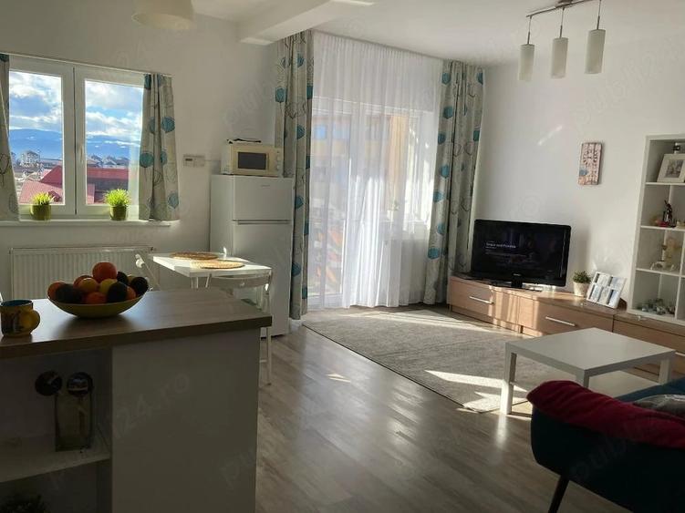 Apartament cu 2 camere semidecomandat în Vest