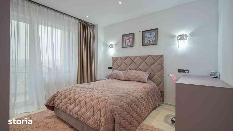 Apartament cu 4 camere în Tractorul