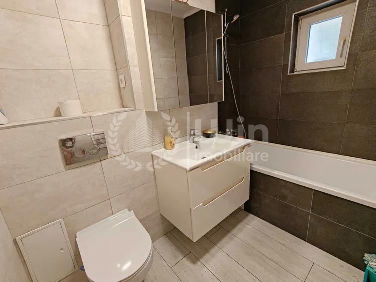 Apartament cu 3 camere decomandat, mobilat în Zorilor