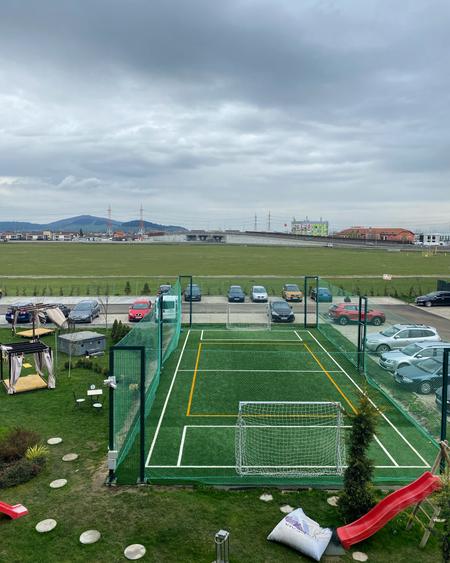 Apartament cu 2 camere decomandat în 13 Decembrie